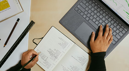 员工能力滞后？业培训内训课程直击核心痛点