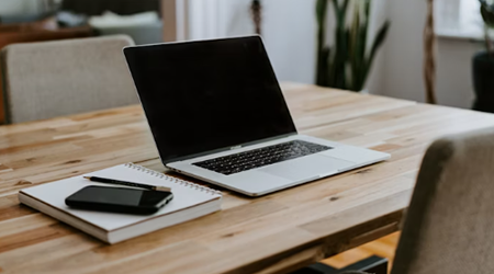 中层培训课程有哪些?聚焦领导力与沟通能力的专项提升.png 中层培训课程有哪些?聚焦领导力与沟通能力的专项提升.png