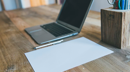 企业领导力培训选内部讲师还是外部机构？三大维度对比